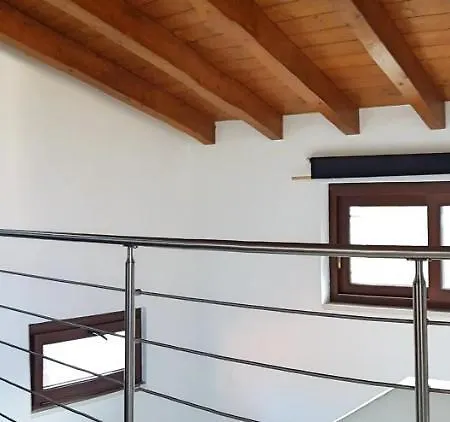 Elegant In - 75 M² With Balcony ורונה