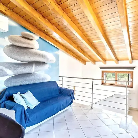 Elegant In - 75 M² With Balcony *