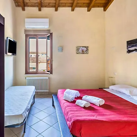 דירה Elegant In - 75 M² With Balcony *