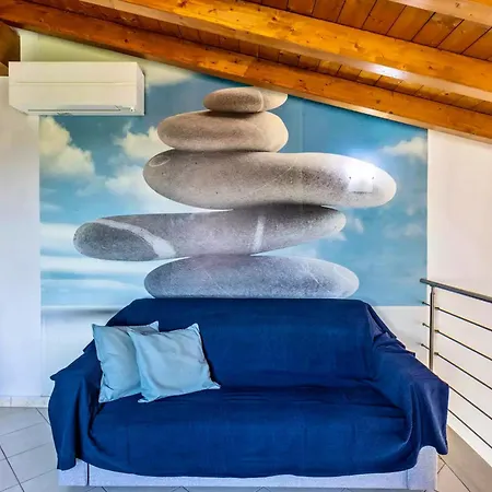 Elegant In - 75 M² With Balcony ורונה