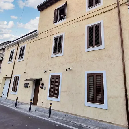 Elegant In - 75 M² With Balcony Verona