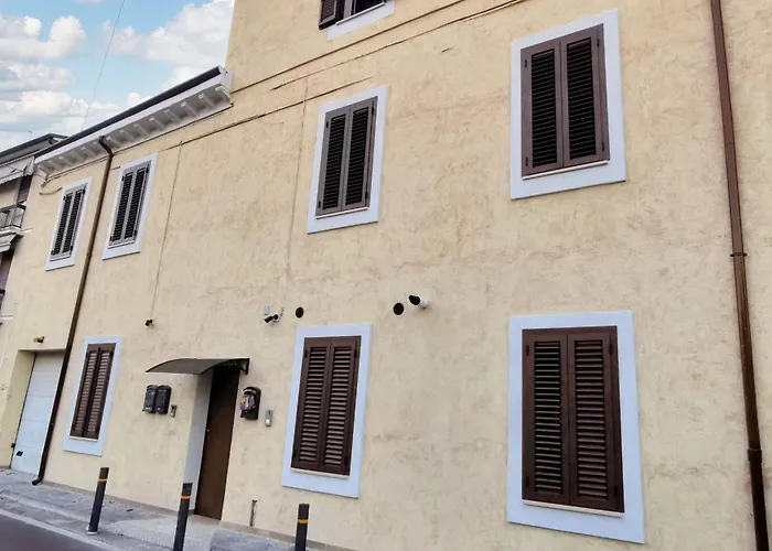 Elegant In - 75 M² With Balcony Verona